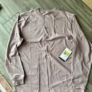 Nike Loose Fit Long Sleeve